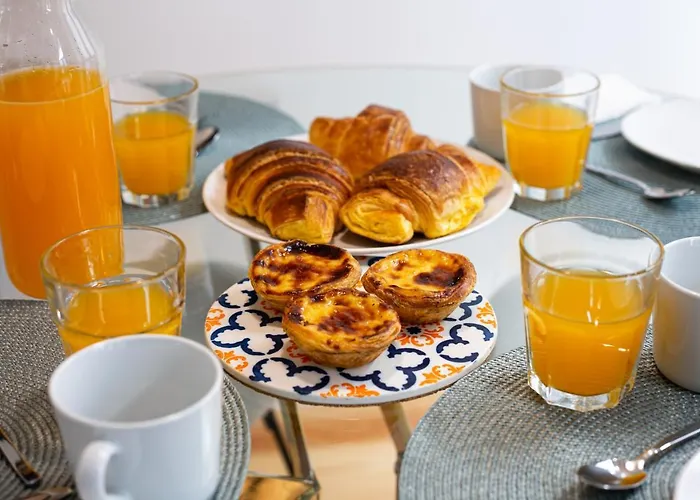 Chic & Trendy T.m. Flat شقة *